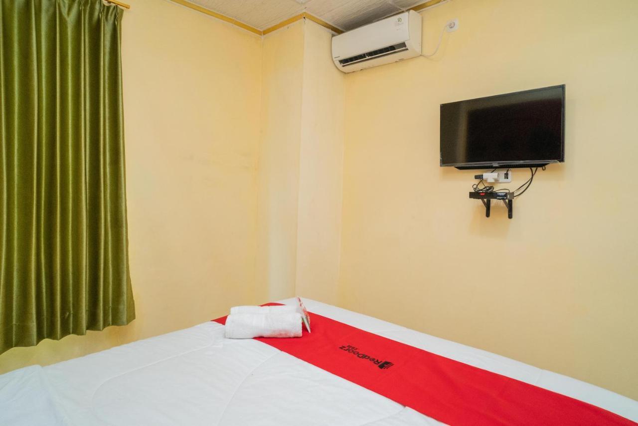 Reddoorz Plus Syariah Near Pasar Turi Сурабая Экстерьер фото